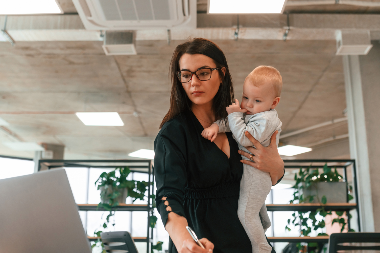 Supporting your new mum staff members